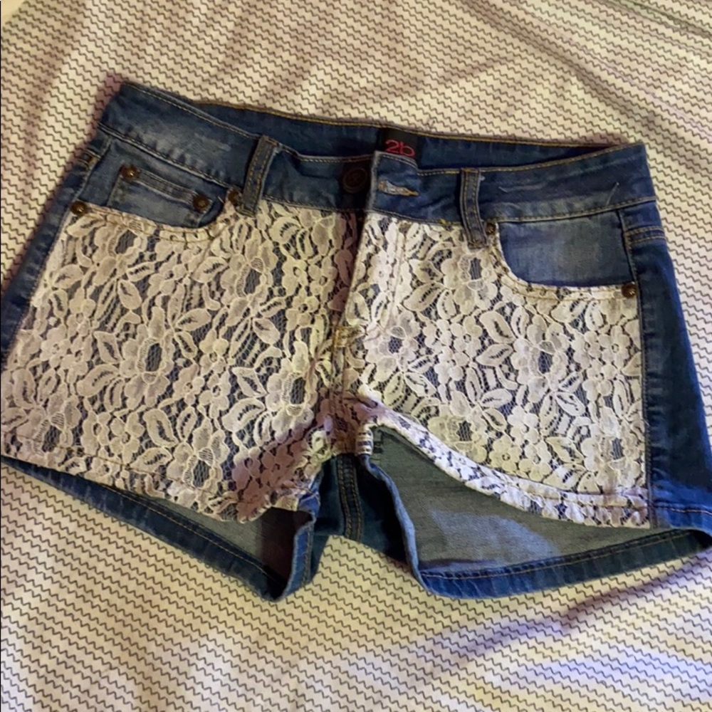 Bebe shorts